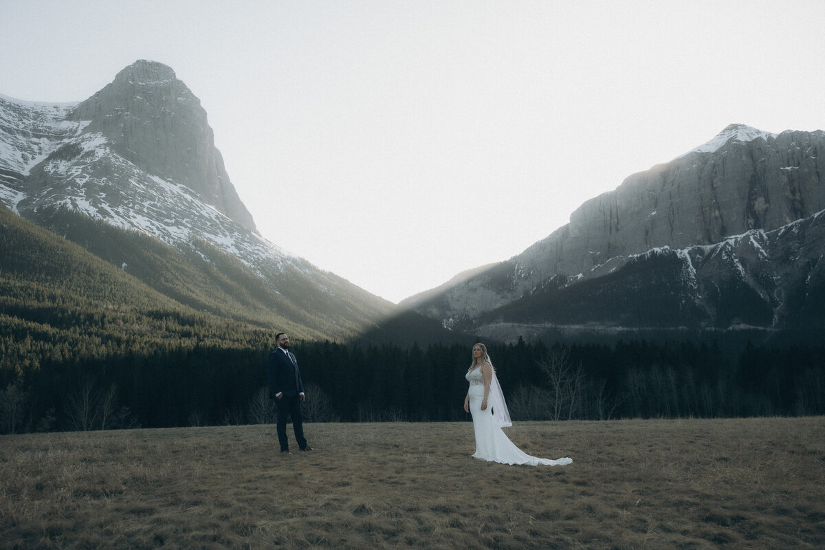 vpc-canmore-spring-elopement-93