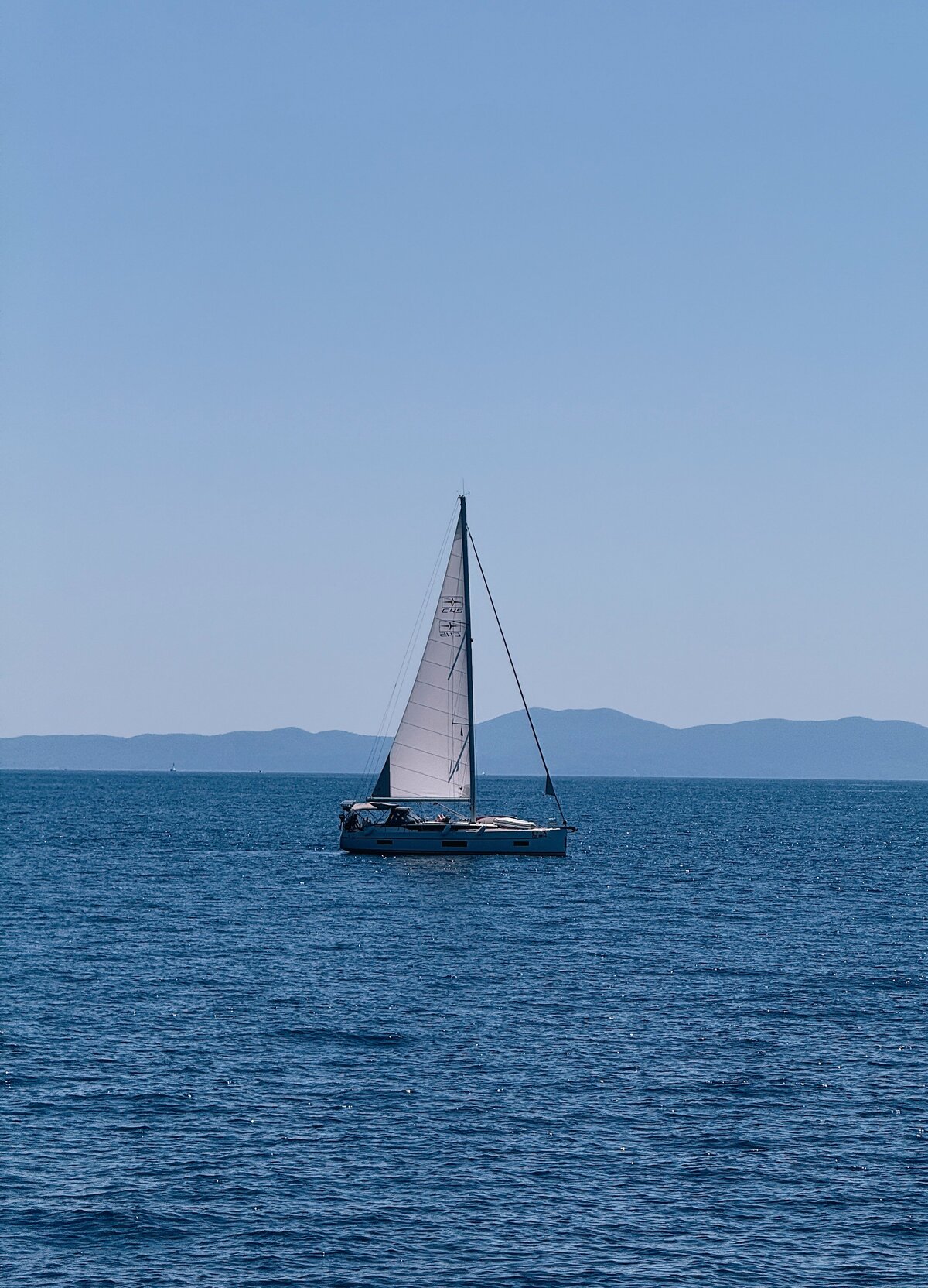 6BB7440E-3925-4483-BC58-30AAF3D00C73