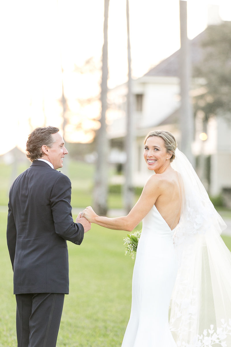 Windsor Vero Beach photographer | Windsor  photographer | Windsor  photographer  | Amalie Orrange Photography| Windsor  Vero Beach wedding couple | Windsor Florida wedding  | Vero Beach wedding photographer-49