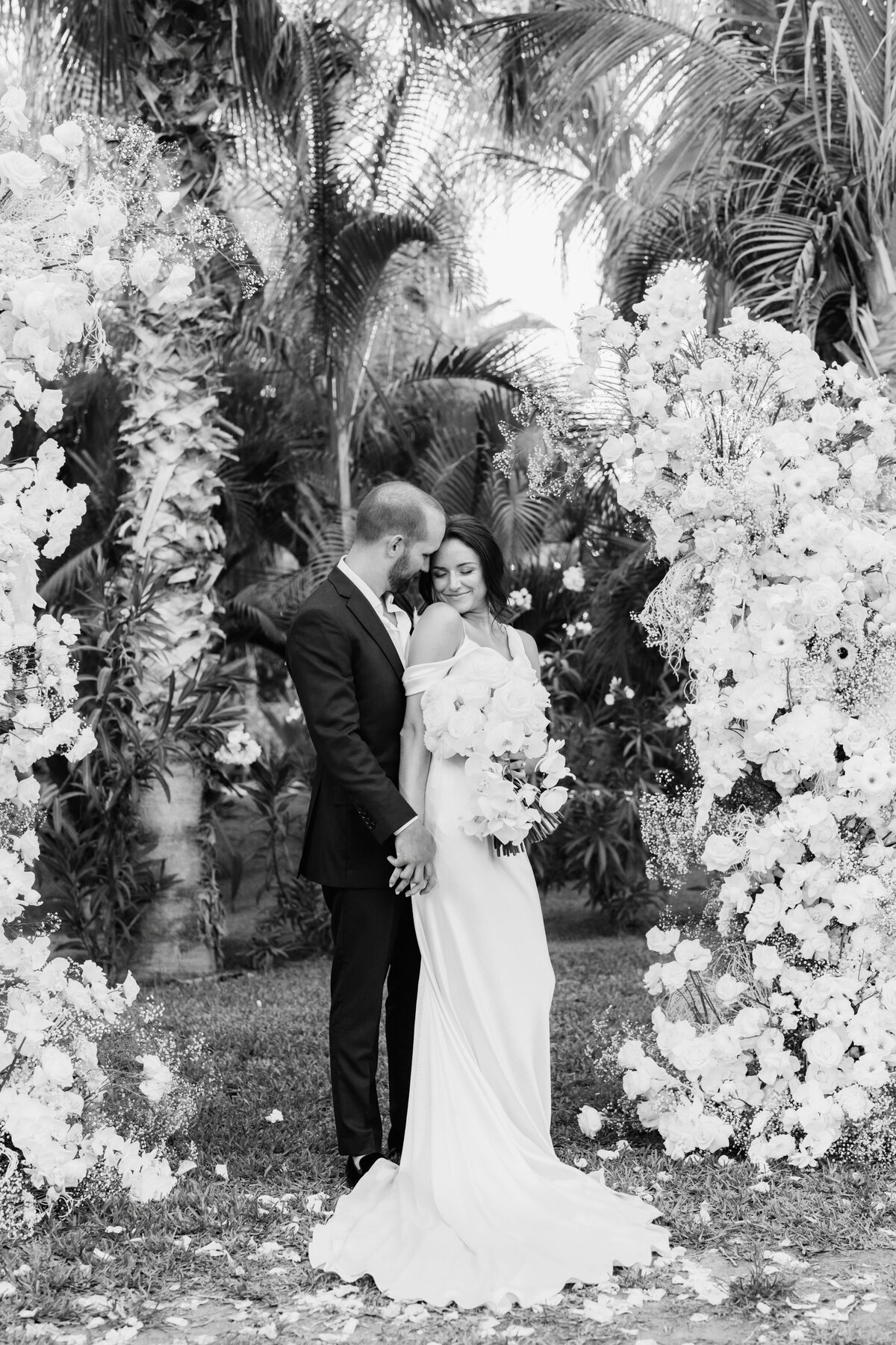 Mad & John Acre Cabo wedding -884