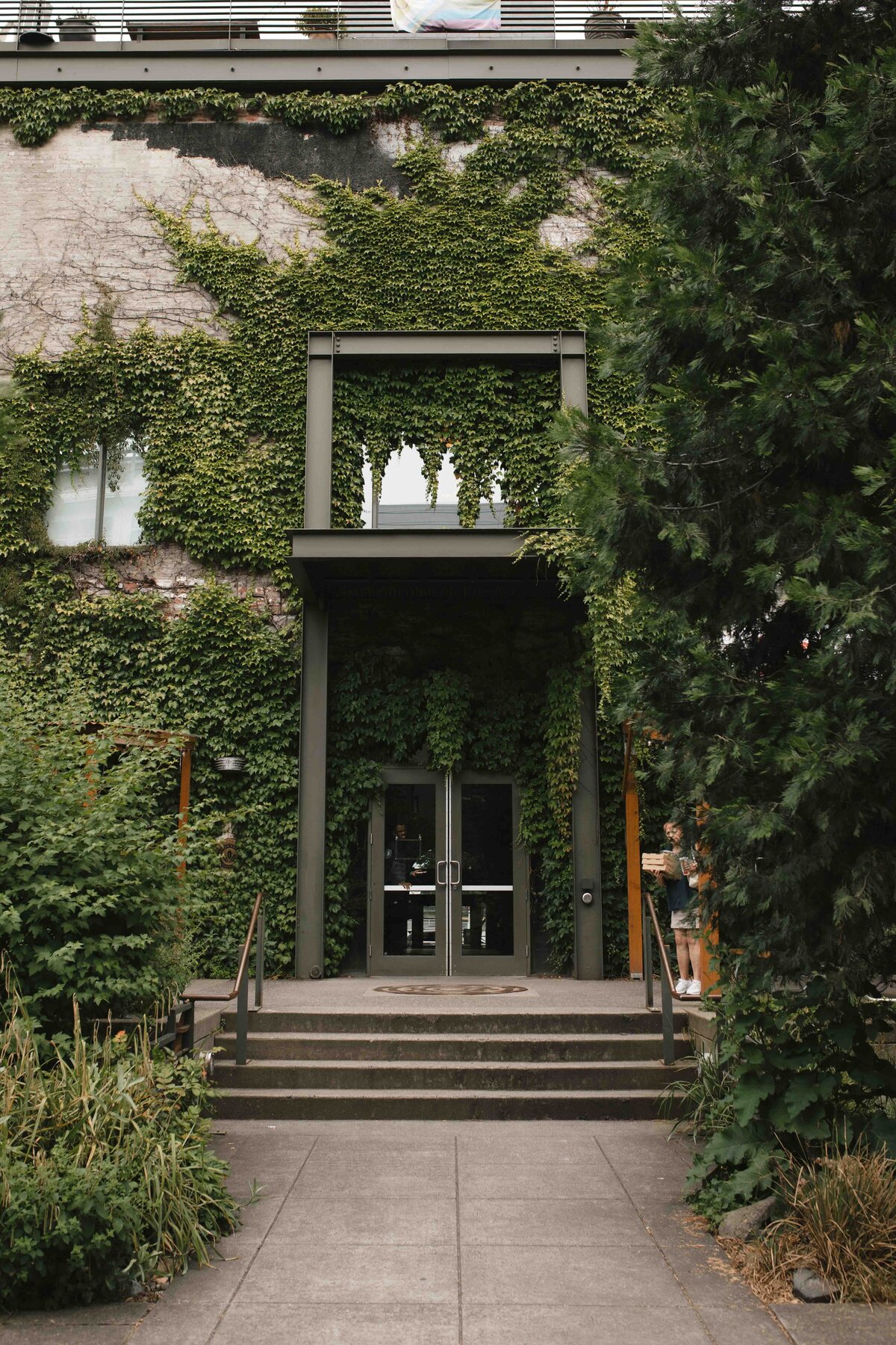 downtown-portland-wedding-photos-1