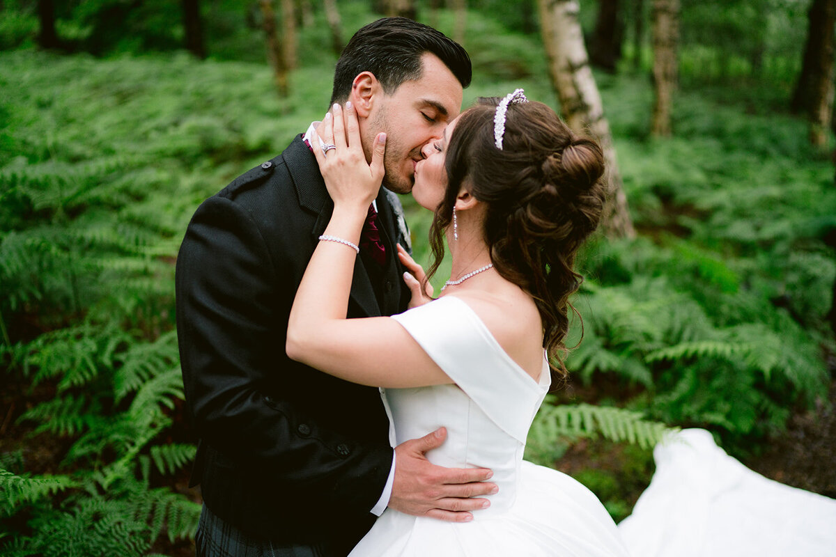 peckforton-castle-wedding-photos-327