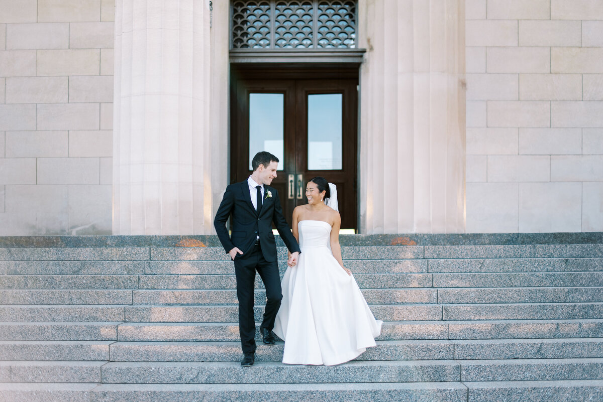 cassie-nichole-photography-cincinnati-ohio-wedding-photography-the-view-at-mt-adams-hannah-jeff-wedding-day-bride-and-groom-71