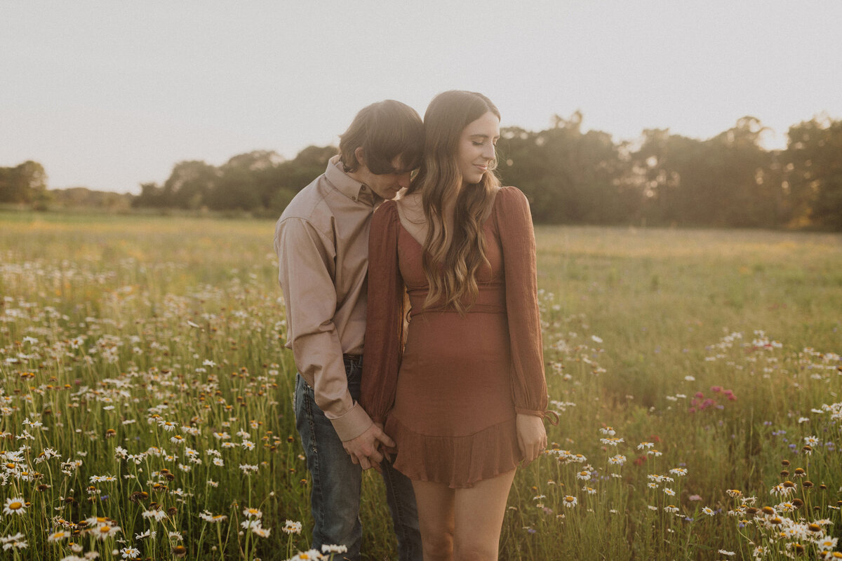 Jordan+Sidney_EngagementSession_KenzieCaptures_KenzieReiss_JoplinMOWeddingPhotographer-108 (1)