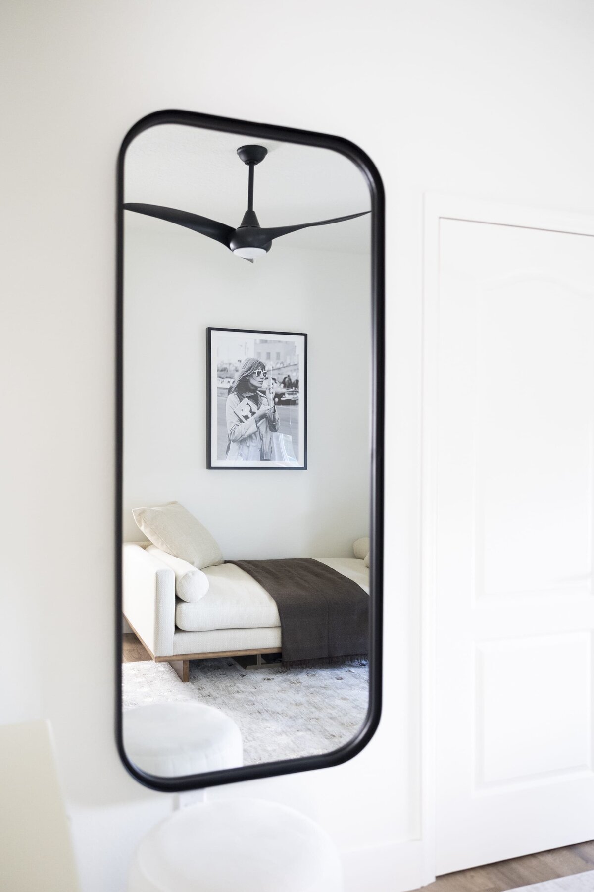 dewine design orlando interior designer belle isle black trimmed mirror