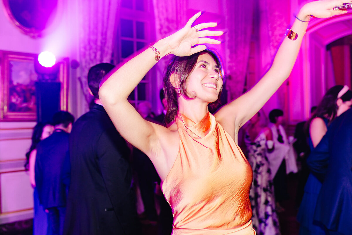 MorganeBallPhotography-Wedding-ZoeEdward-13-ChateauChamplatreux-Party-241-5167