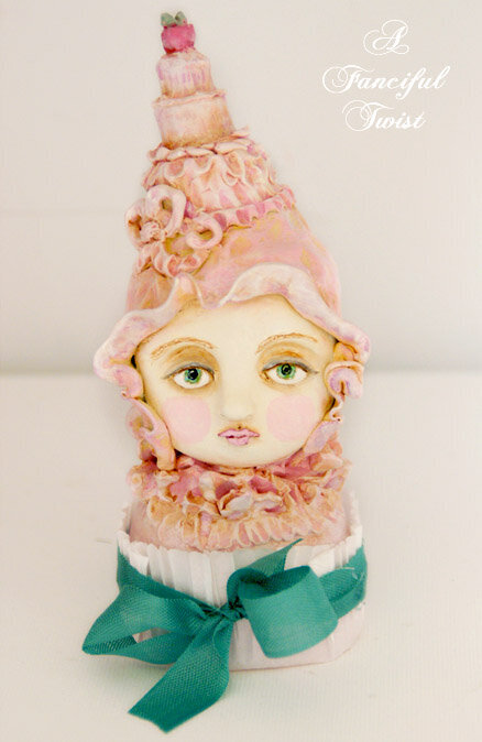 isadora-creamcake-gateaux-cakehead-front