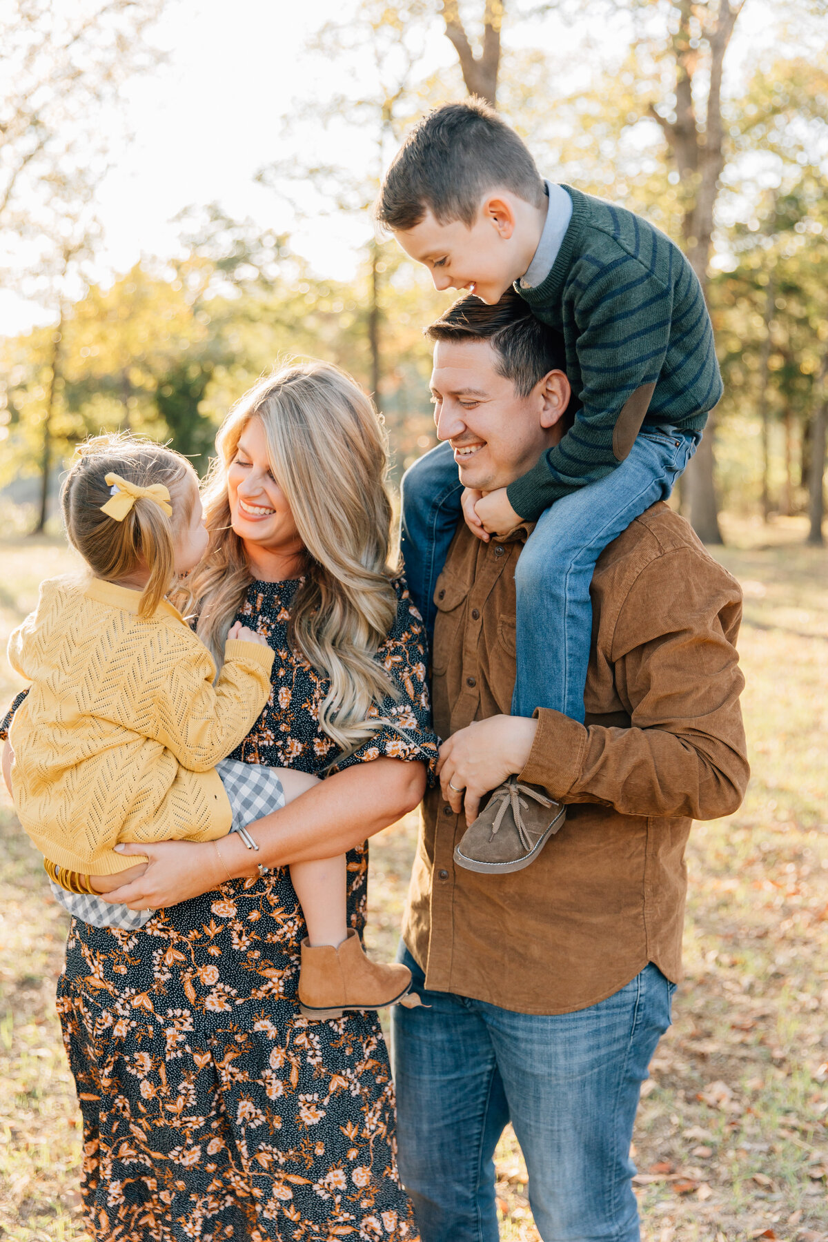 Fall family picture in a wooded Dallas area