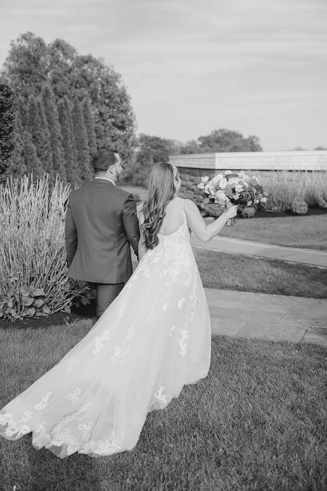 wedding-ceremony-ocean-cliff-newport-ri-7