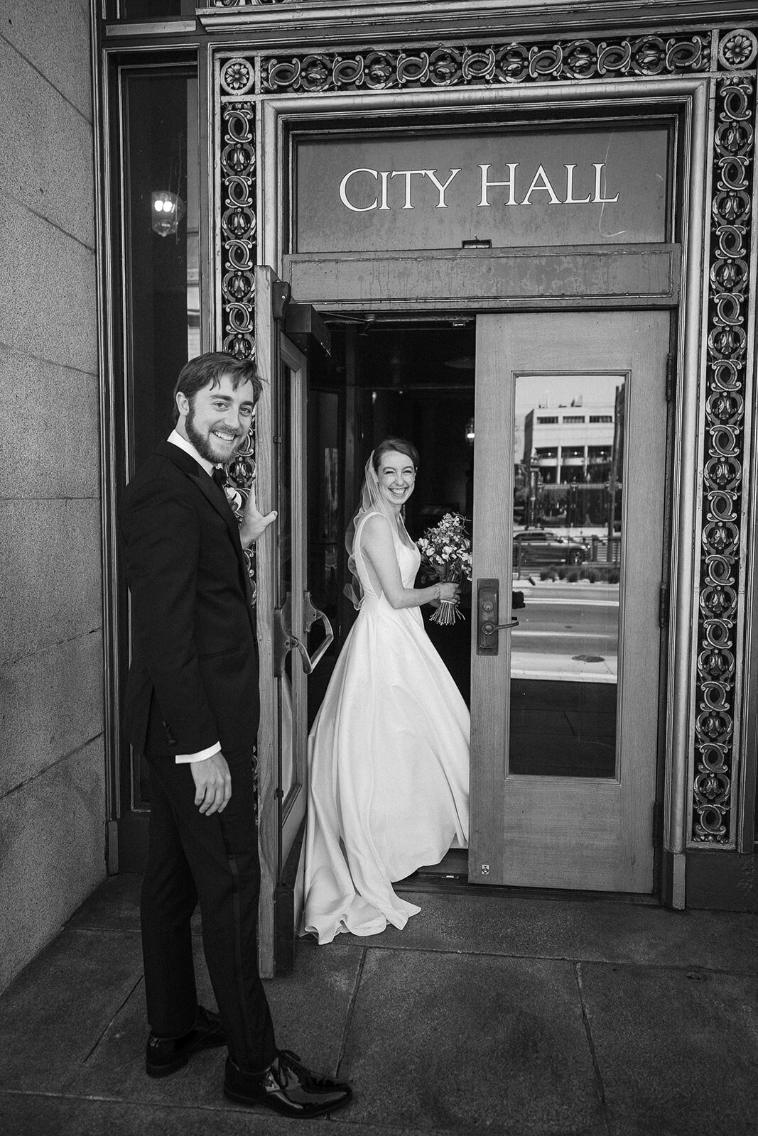 san-francisco-city-hall-wedding-elopement-documentary-best-photographer-wedding-dejauregui-photography-74