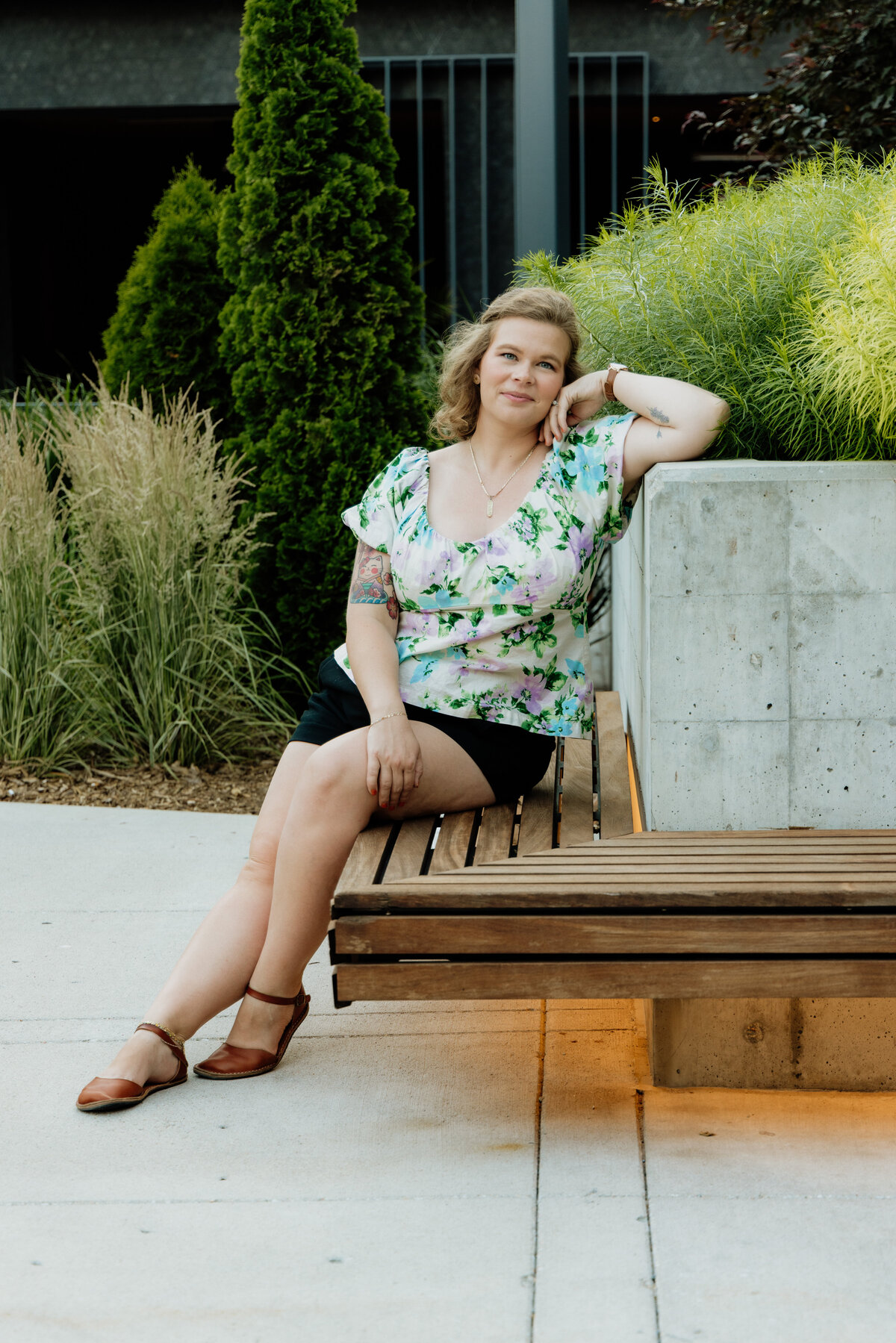 Megan_VanBenCoten_2024_Joey_Winn_Portrait_Studio (23)