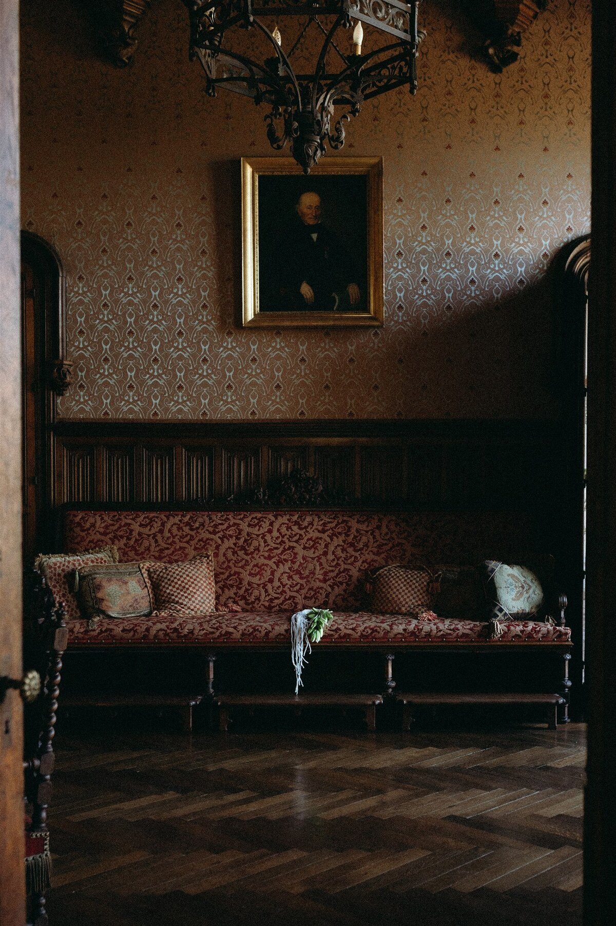 chateau-challain-france-luxury-wedding-julia-garcia-prat-wedding-photographer-122