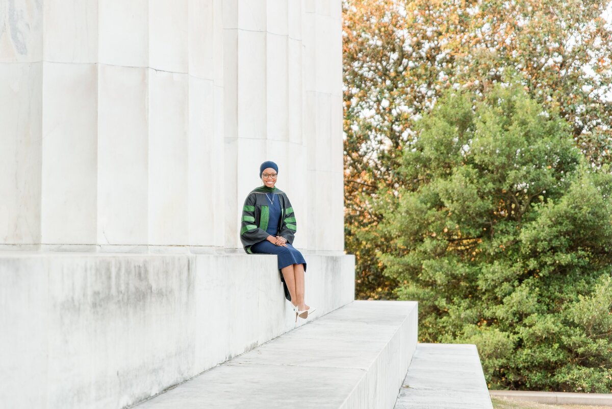 grad at lincoln memorial steps