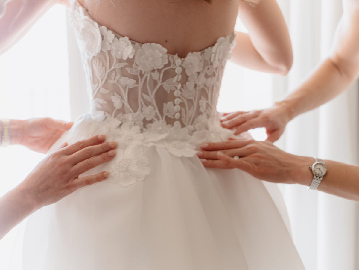 Alena&Ace-Wedding-SaintMartin2025-0125-(c)TisaSencur