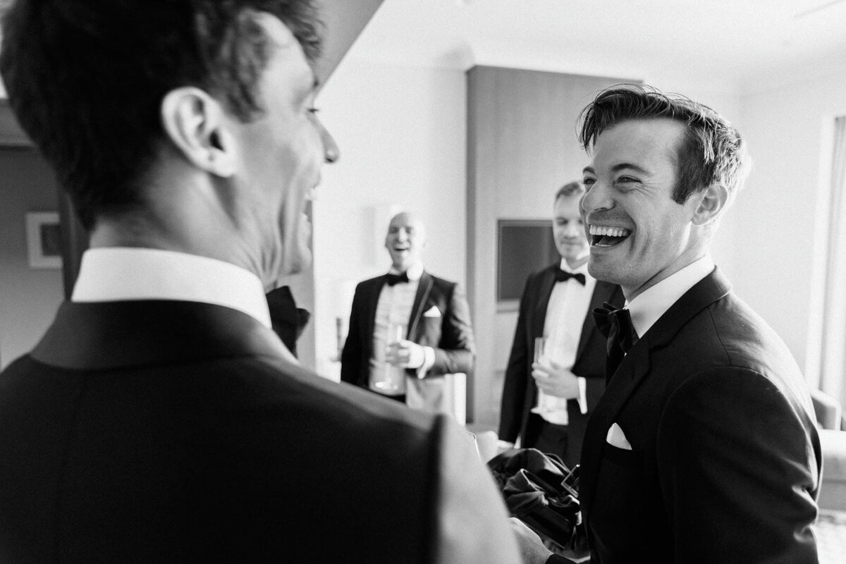 W7-Wedding-Photos-Emily-and-Michael-2024-05-26-2500px-1050