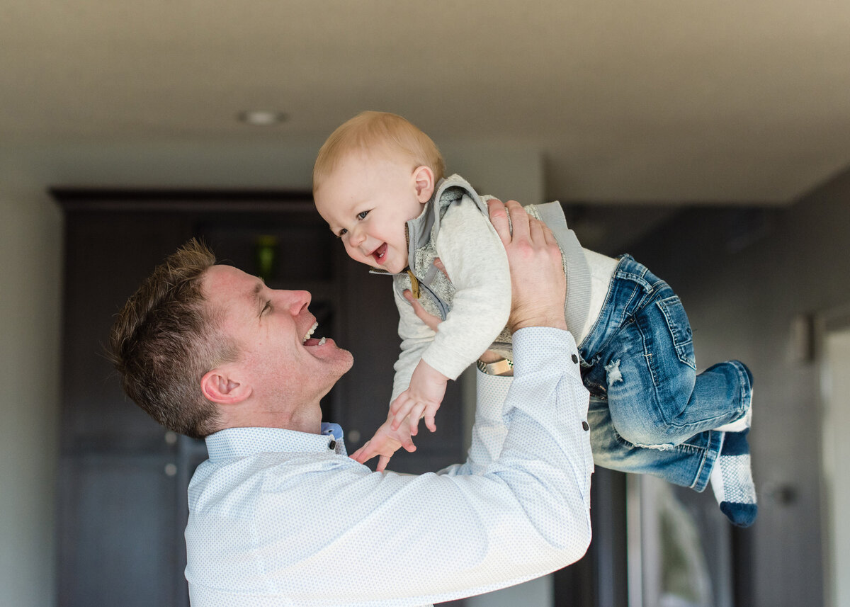 Des-Moines-Iowa-Family-Photographer-Theresa-Schumacher-Photography-Toddler-Dad-Son