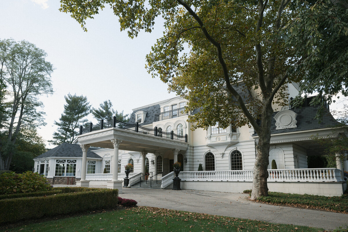 Grace & Ardor Co. East Coast Wedding Engagement Photography Pennsylvania New York City New Jersey Philadelphia Timeless Bold Art Direction Editorial Erin McGeever Ashford Estate Fall-1