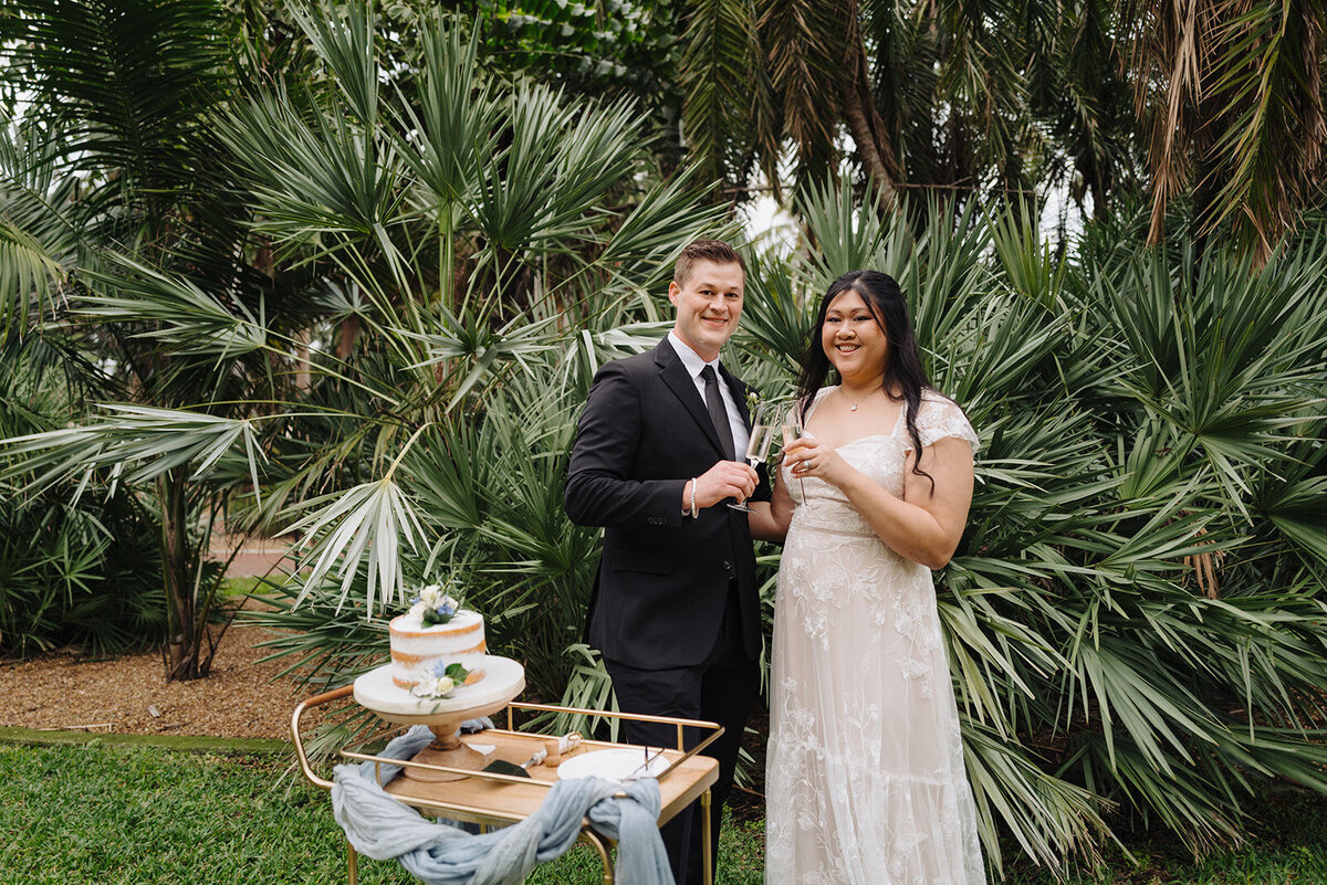 mcneile-photo-elope-tampa-chantilly-chic-celebrations-gizella-kopsick-park-19