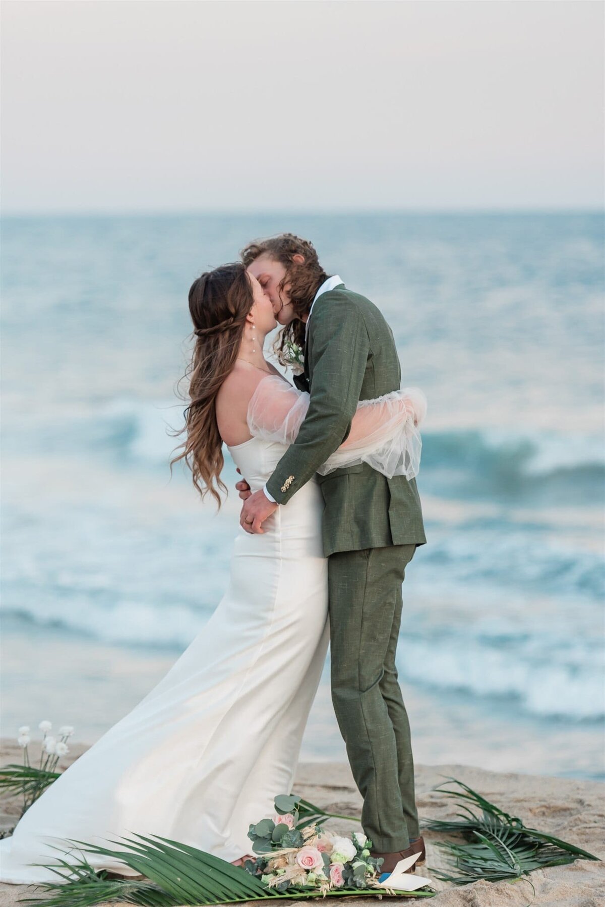 Top-Photographer-for-high-end-adventurous-beach-destination-elopements-in-Mexico-Soul-and-Sky-Weddings-6