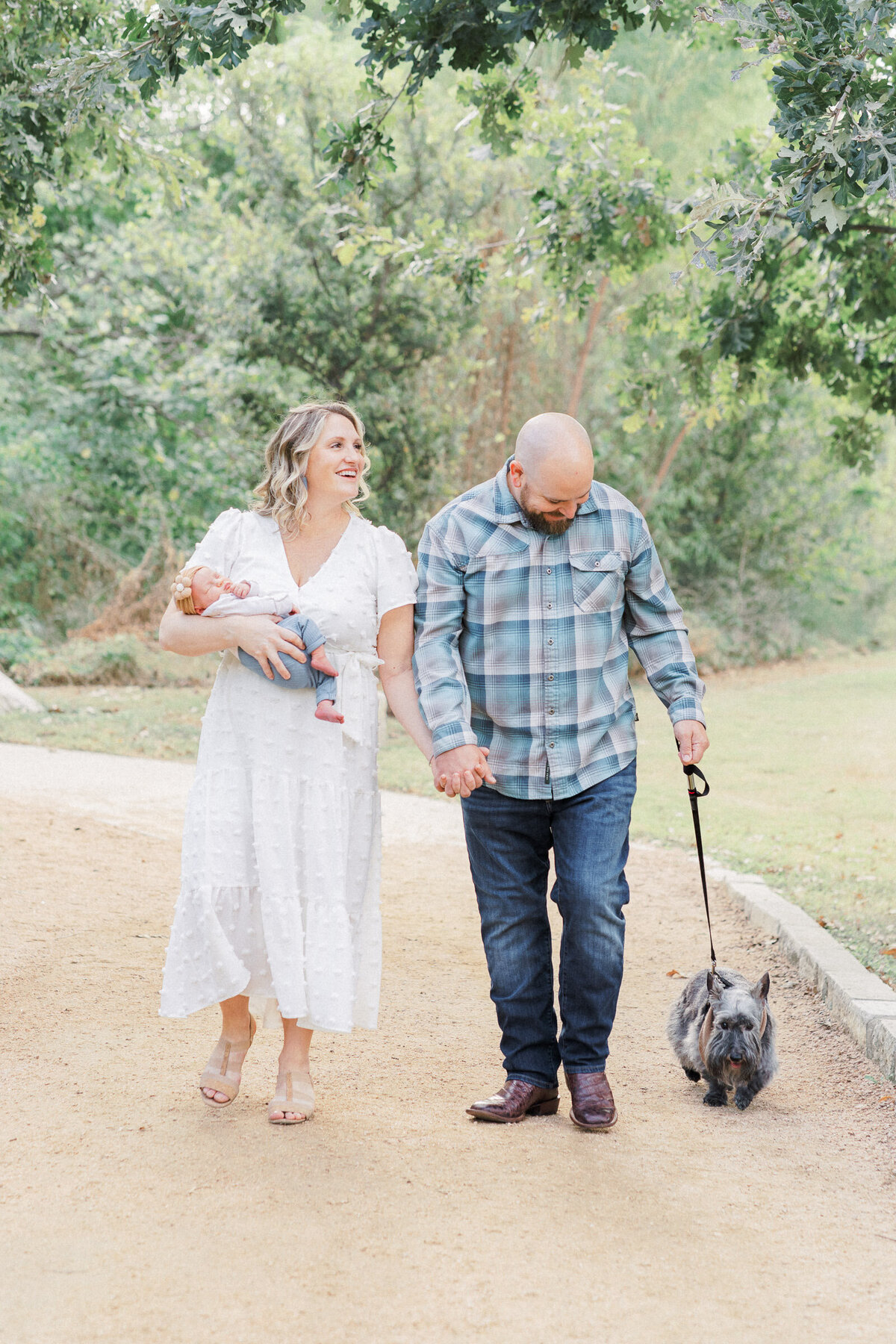 Autumn-outdoor-newborn-session-26
