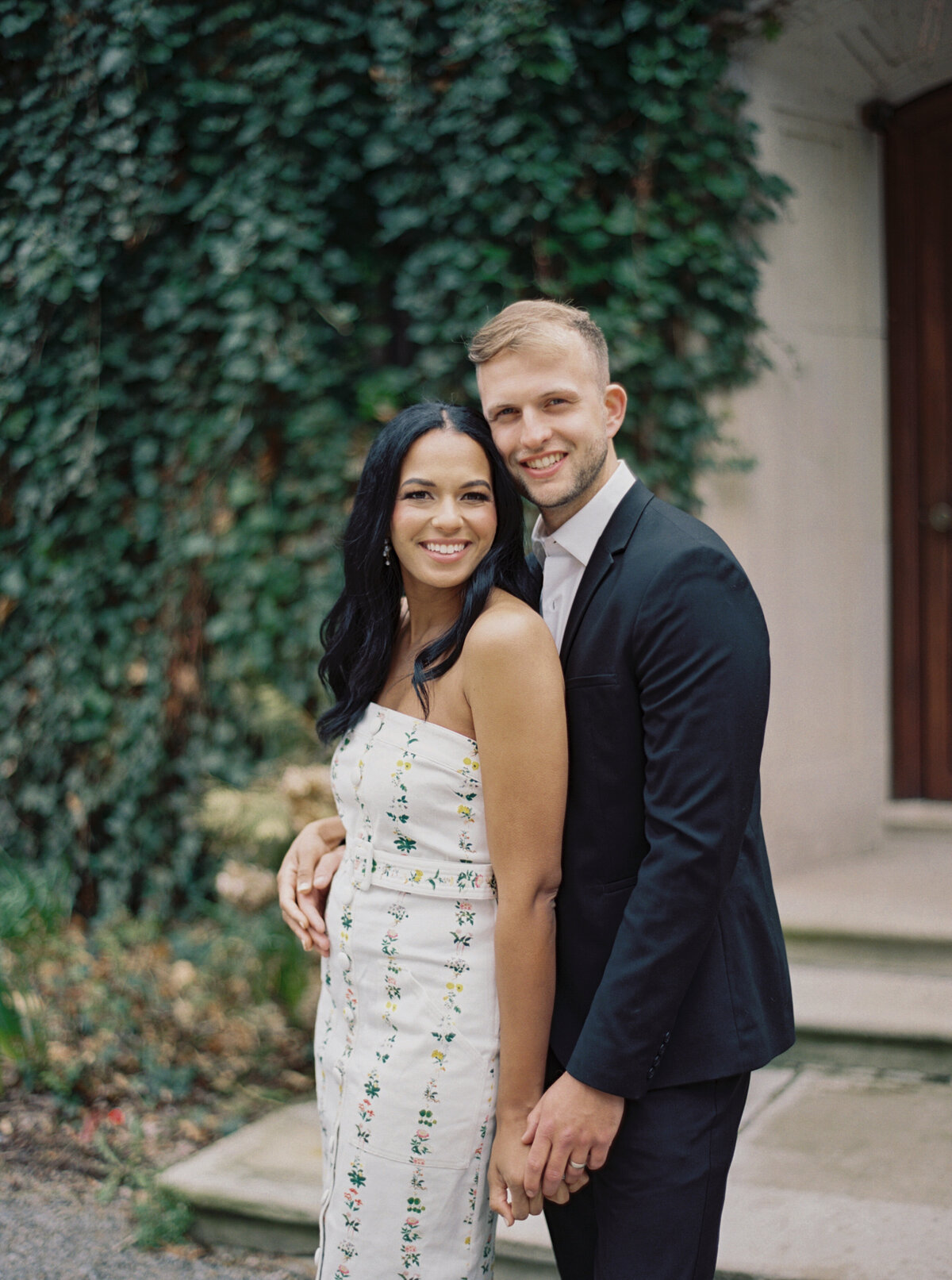 Greencrest-Manor-Gardens-Spring-Engagement-Session-Michigan1