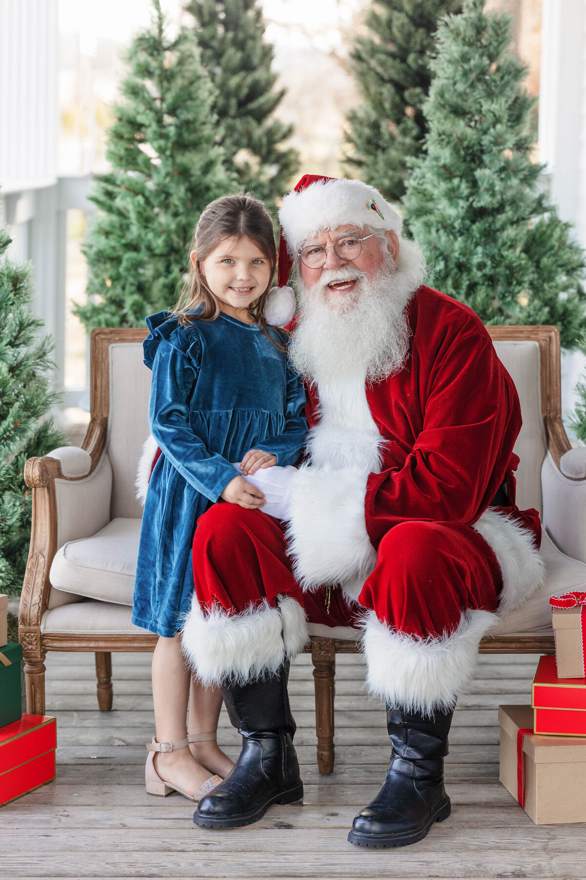 39_Flaugher Santa 23_B83A7848