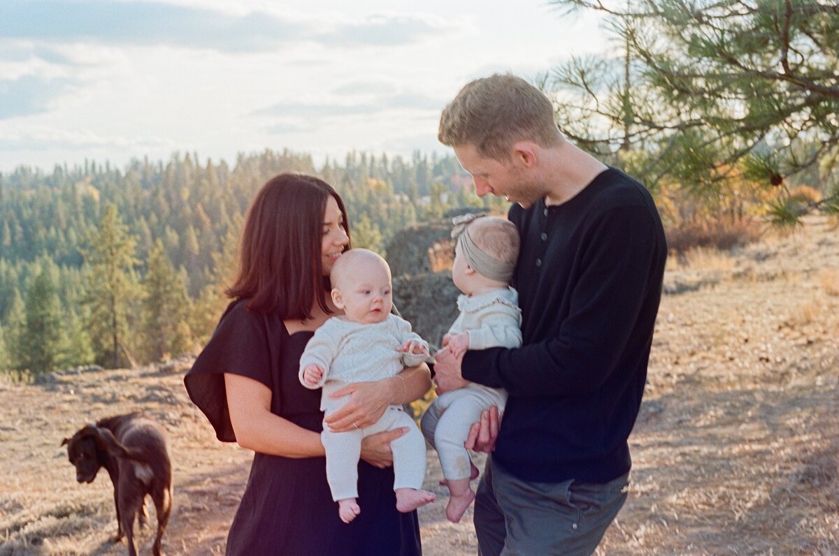 spokane-newborn-family-photographer