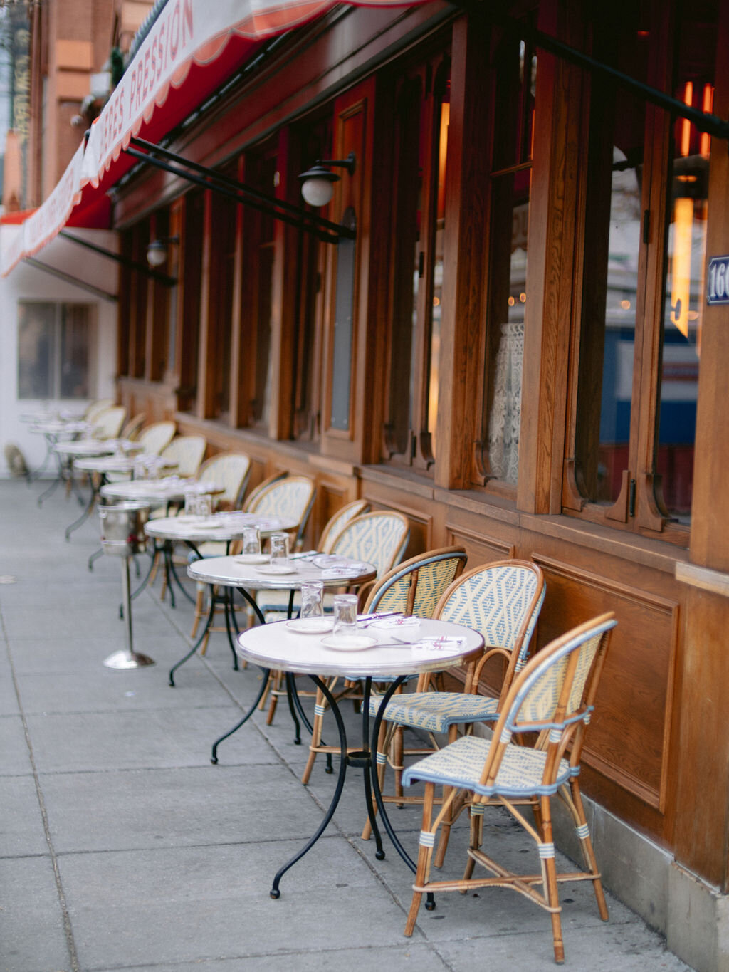 NikkiSanterre_DCLuxuryWeddingPhotographer_DCEngagementSessionLeDiplomat_Maddy&Soheyl-17