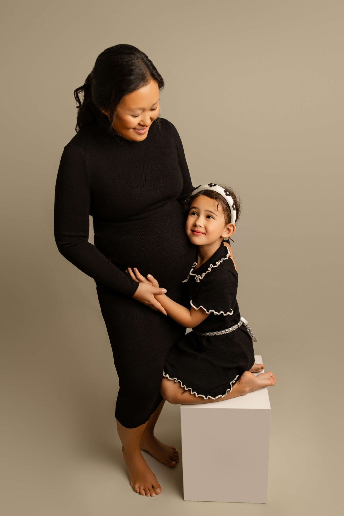 Brookfield-Maternity-photographer-26