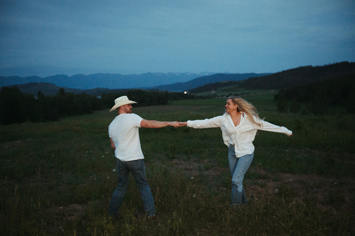 presley-gray-nighttime-western-montana-engagement9771