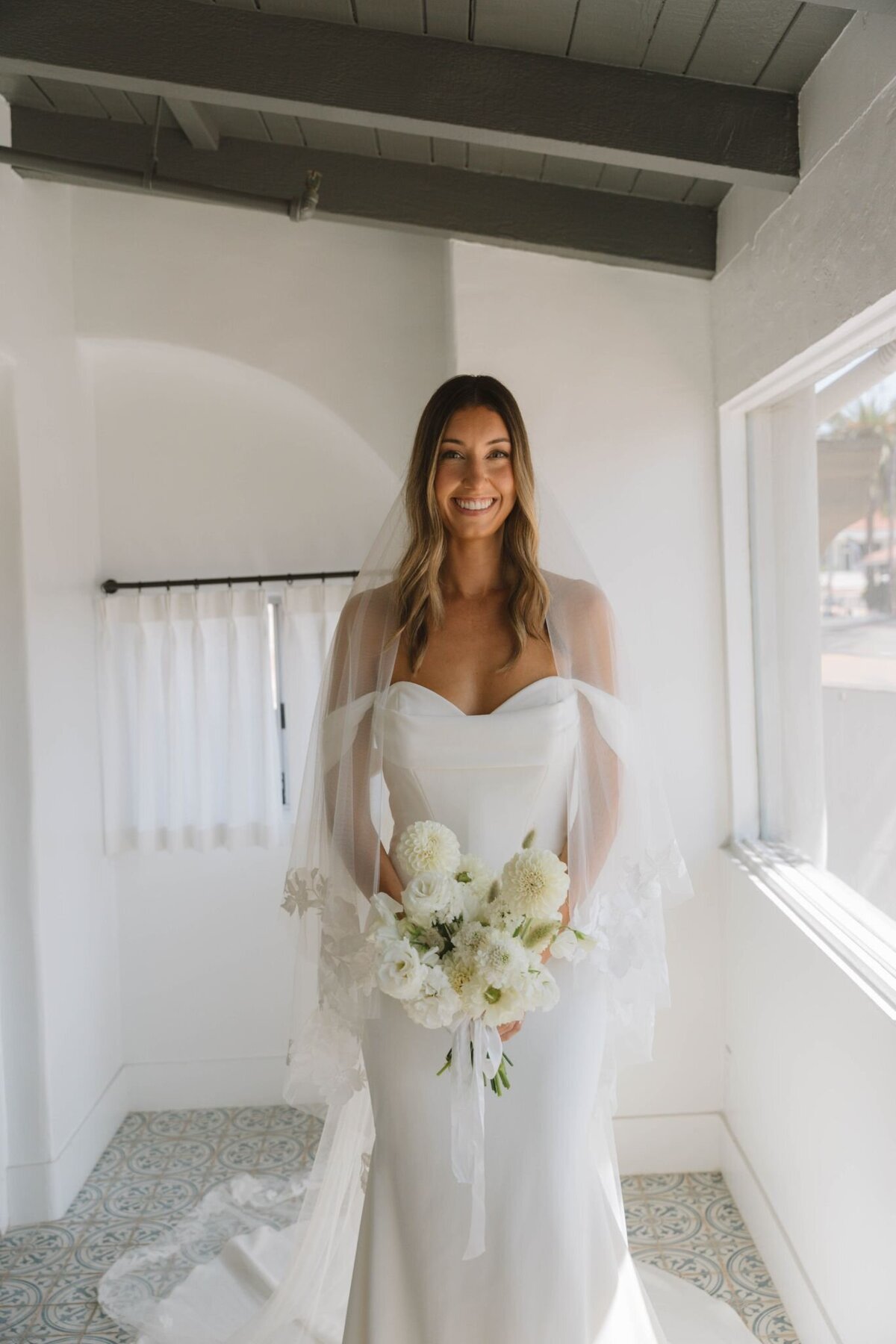 pretty-palm-leaf-event-co-caroline-and-phillippe-wedding-17