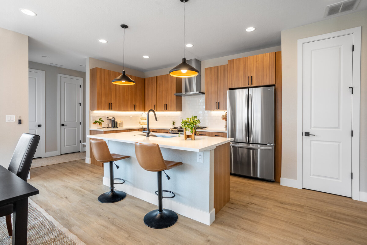 BDStudios_4448_S_Acoma_Street_8