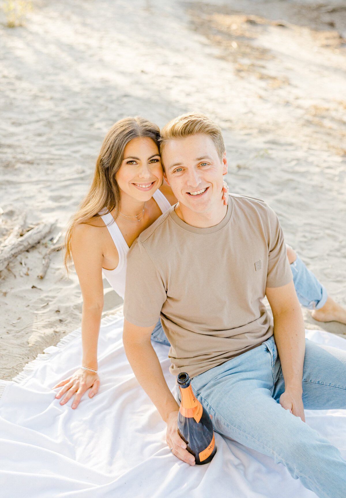 hannah-braden-engagement-session-ottawa-grey-loft-studio-2023-54