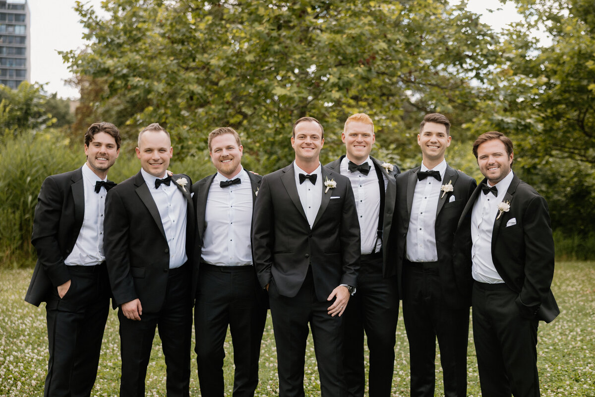 Ed and Aileen Photography Chicago Illinois Digital Film Wedding Engagement Photographers Destination The Wade Hotel21