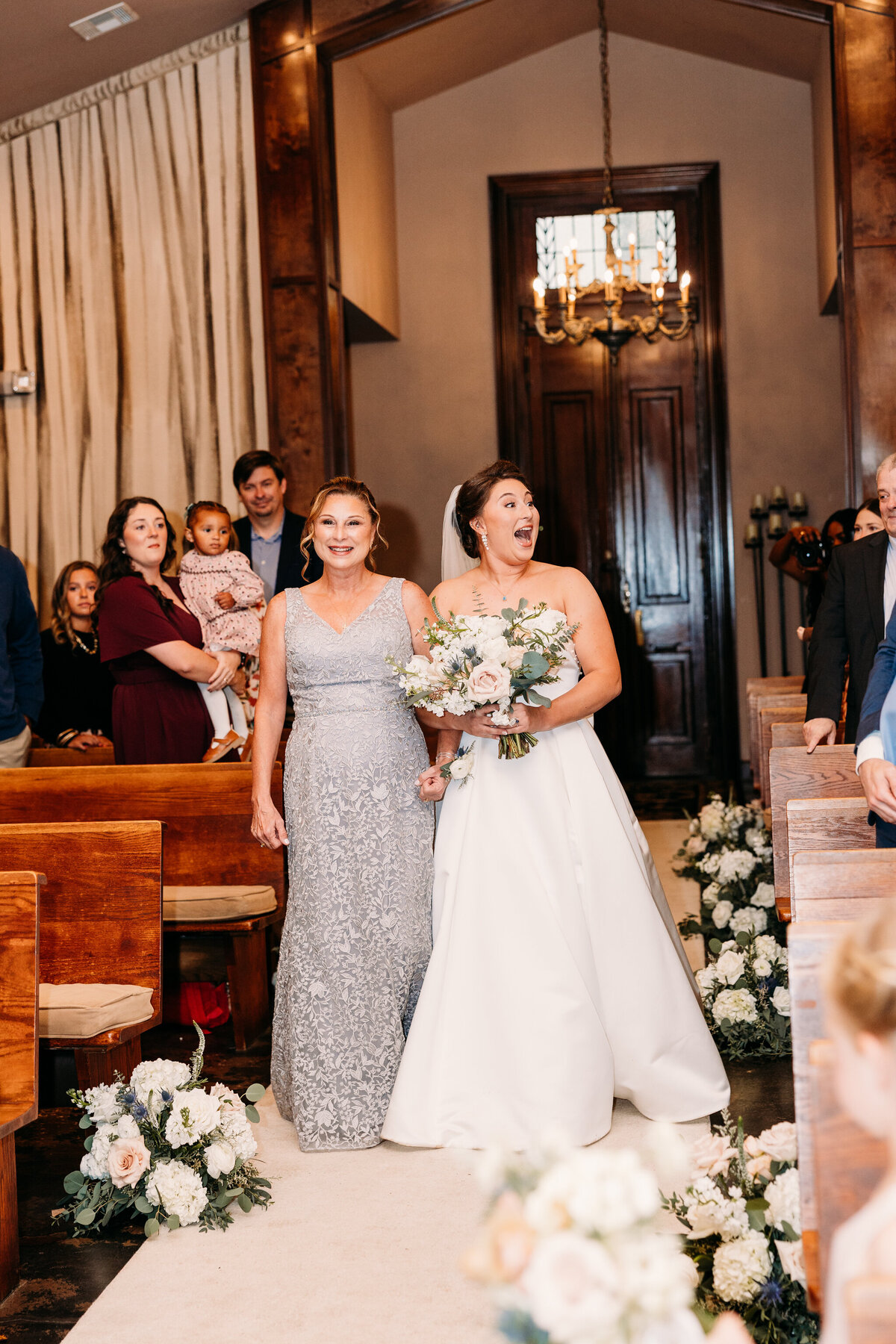 010_LegendAndLaceStudios_May_Wedding_Preview