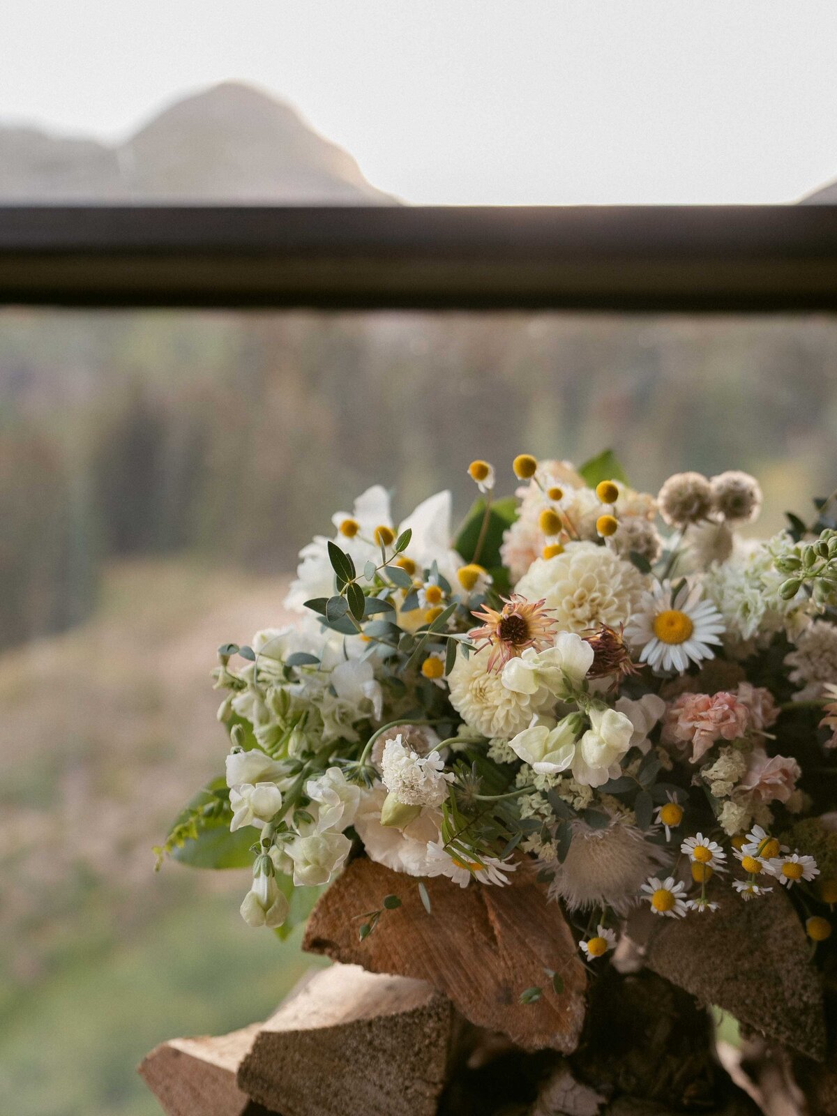 Abundant Blooms Wedding Florist-272