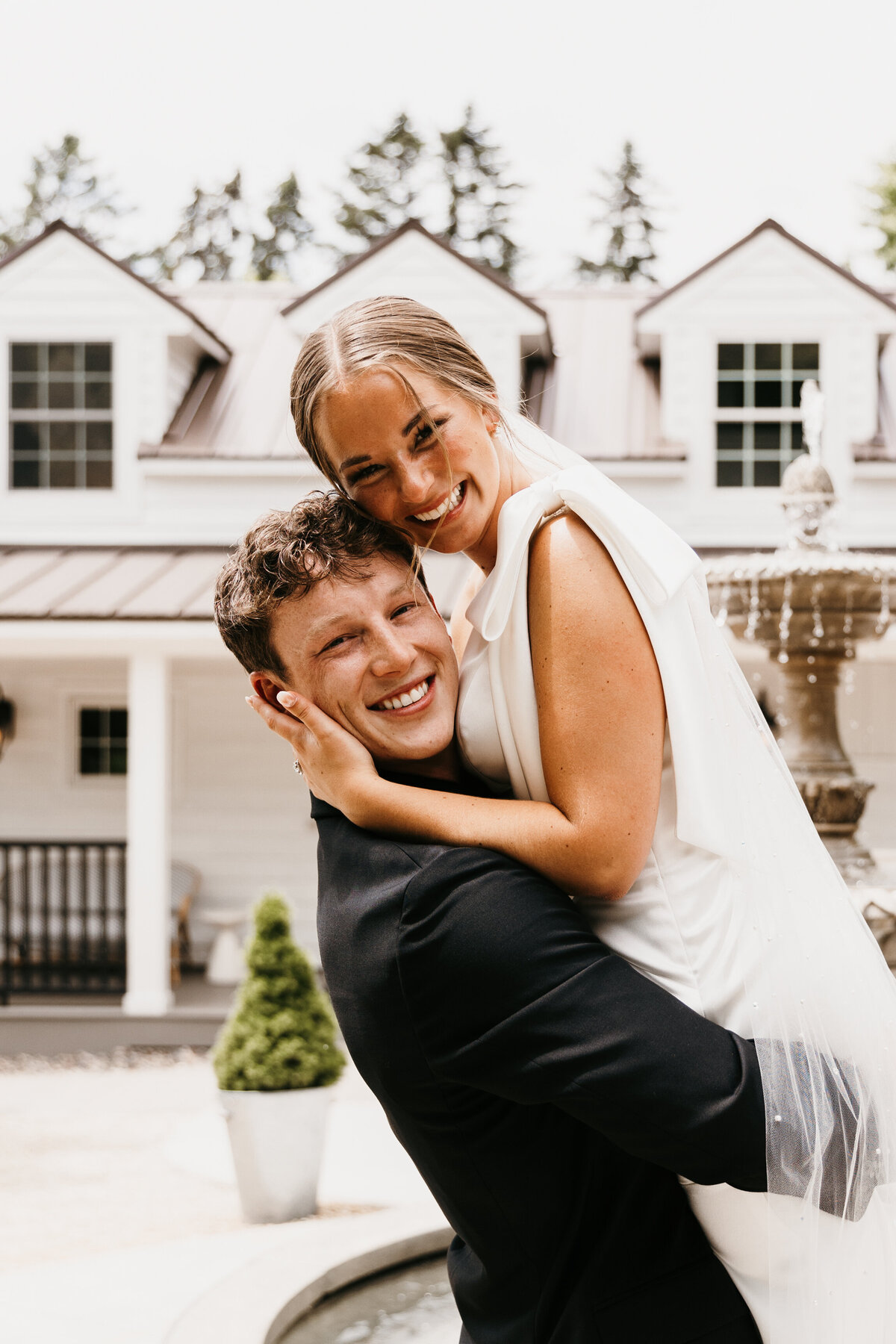 Aaron + Tessa_Sneak Gallery-53