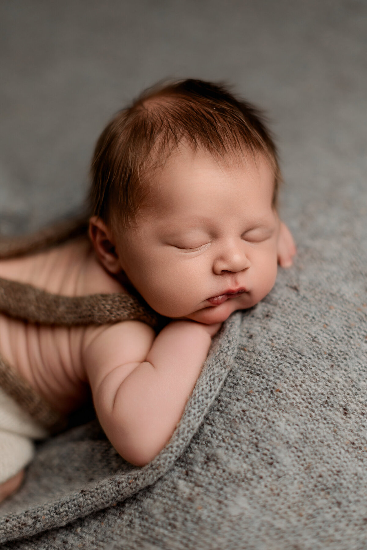 NWA newborn photographer, newborn portrait studio near me, best NWA newborn photography, NWA newborn photography studio