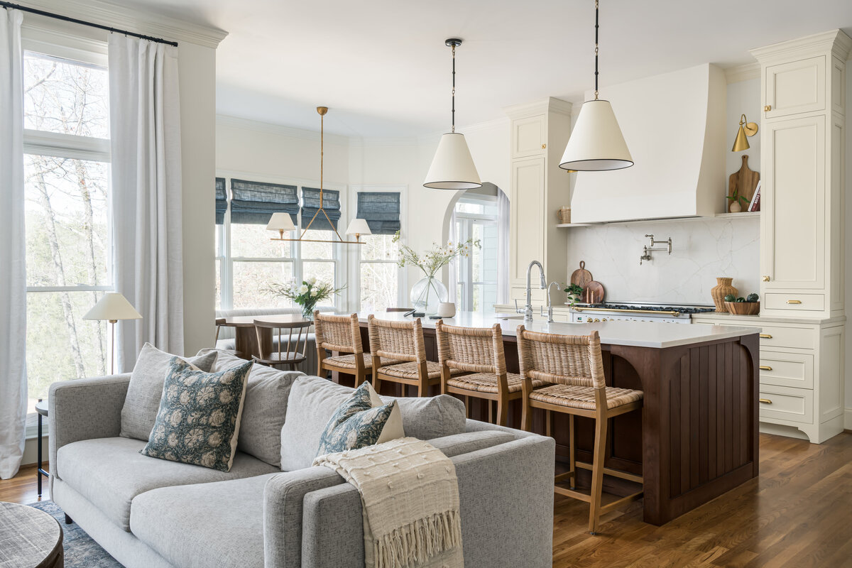 Ashley Gentile Interior Design Build Marietta Atlanta Renovations - Classic Maryhill High Res_09