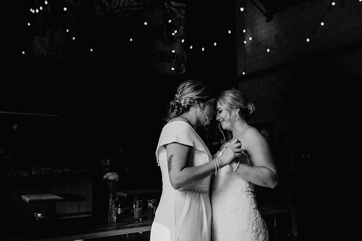 Chatham-Small-Wedding-Photographer_0011