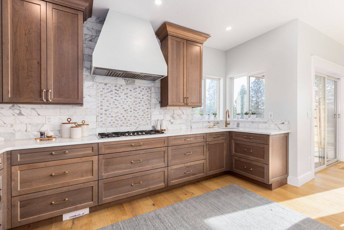 Stratford_After_Kitchen_4-Hive-Design-Build-Spokane-Kitchen-Remodel