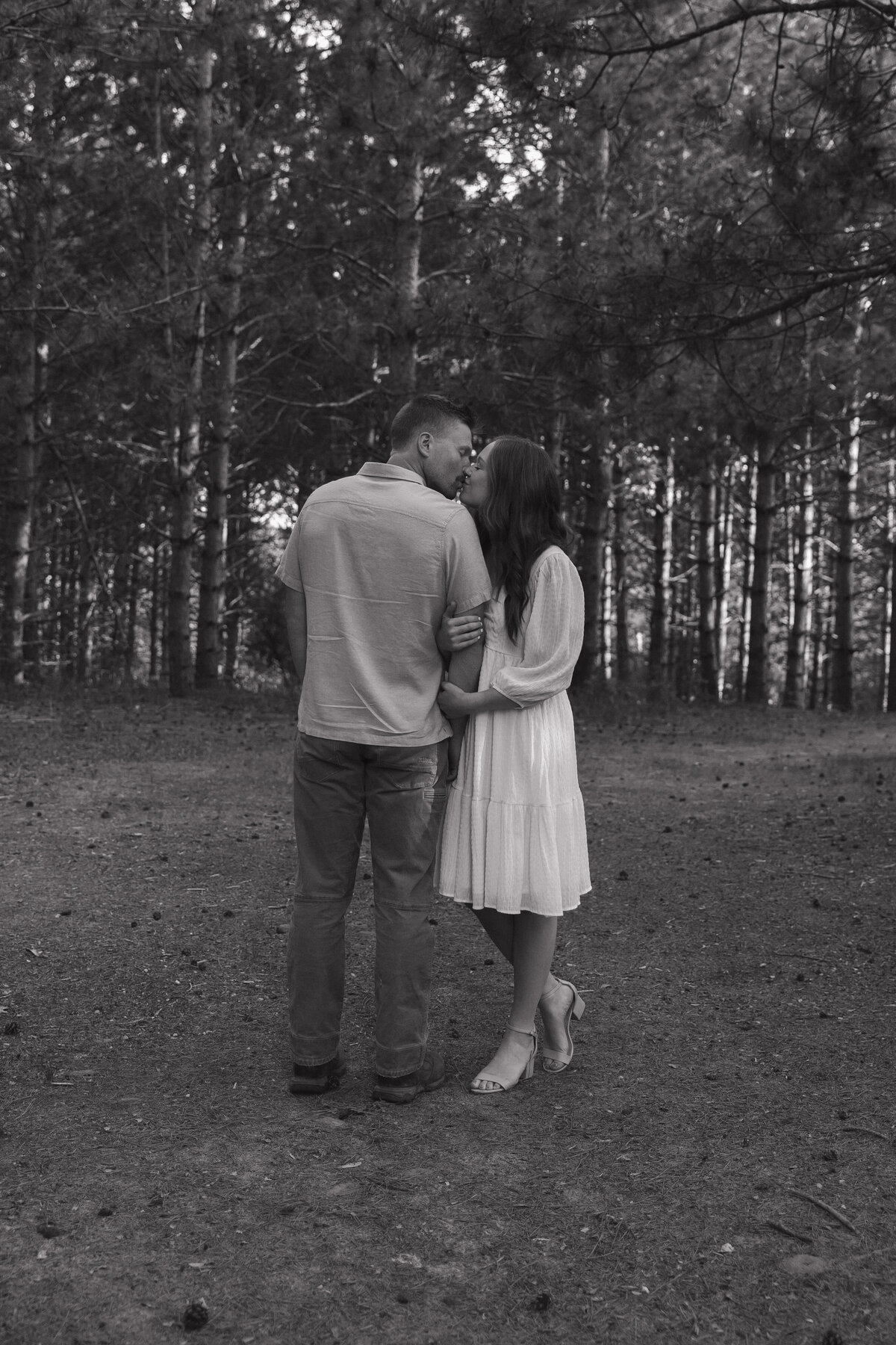 Evelyn and Kyle Minneapolis Engagement Photography-23