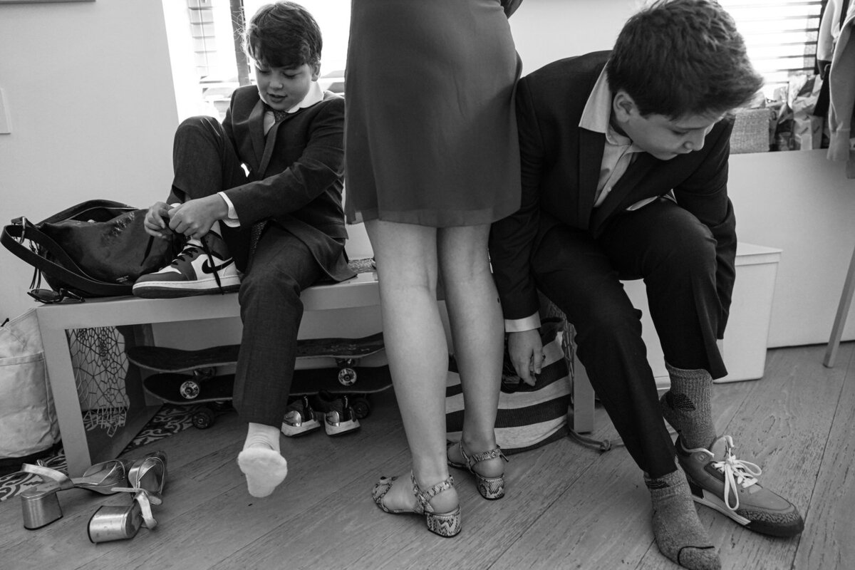 world's-best-Jewish-bat-mitzvah-photographer-kirsten-lewis-lb012