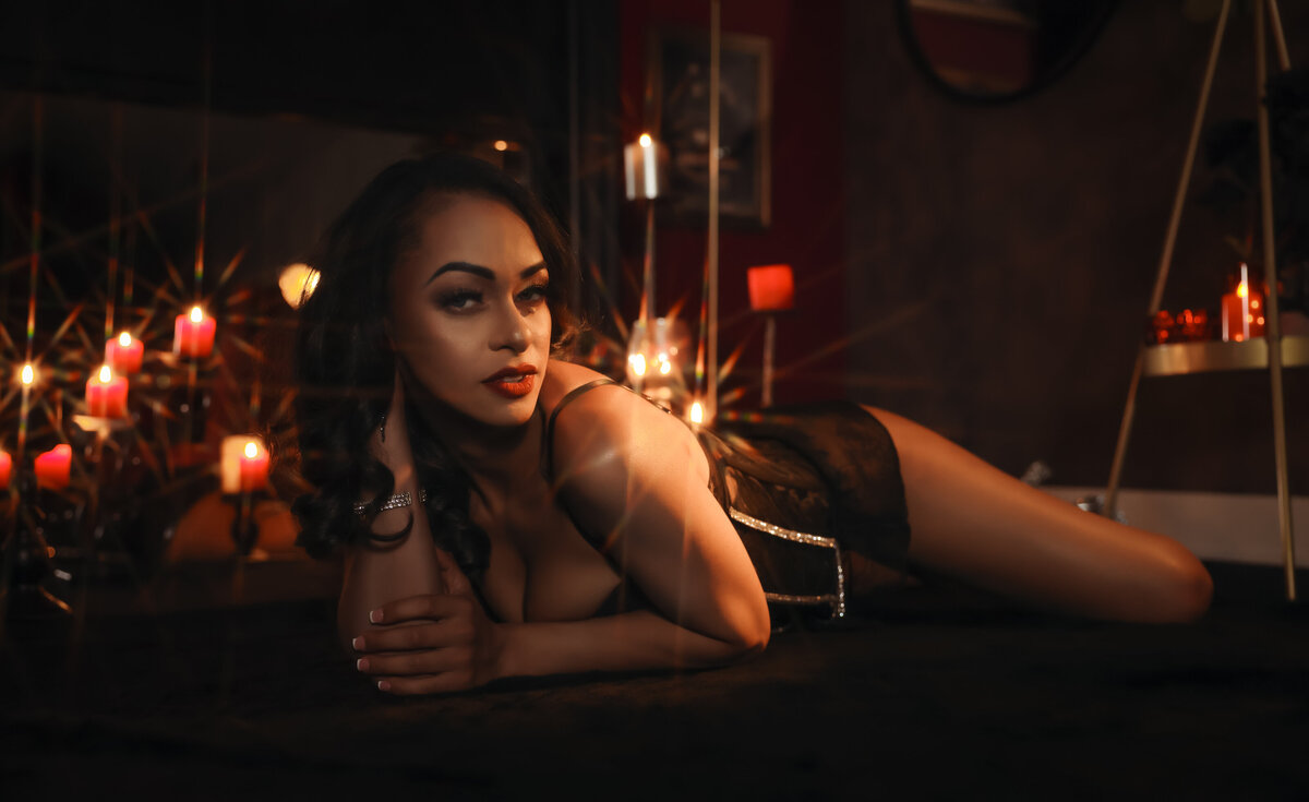 Savannah Boudoir portrait in candle light