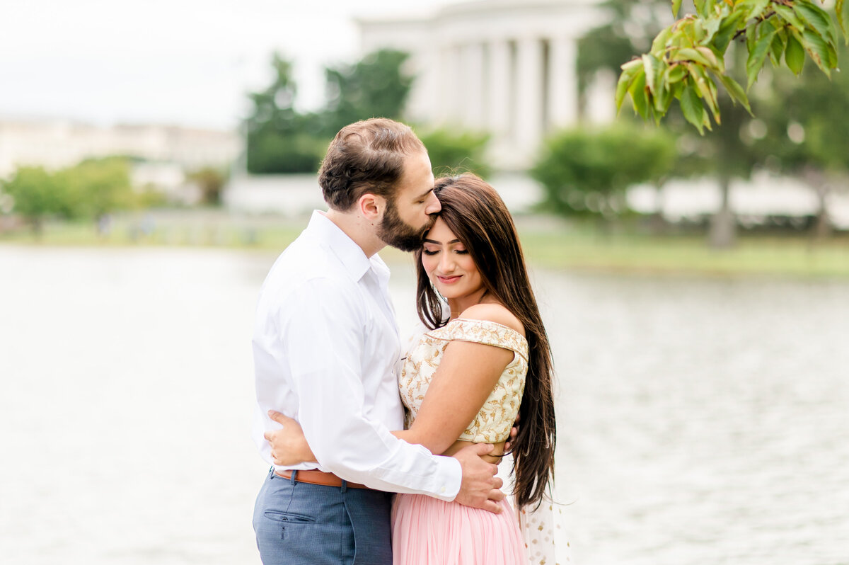 Jefferson Memorial Engagement Session-09.33.08