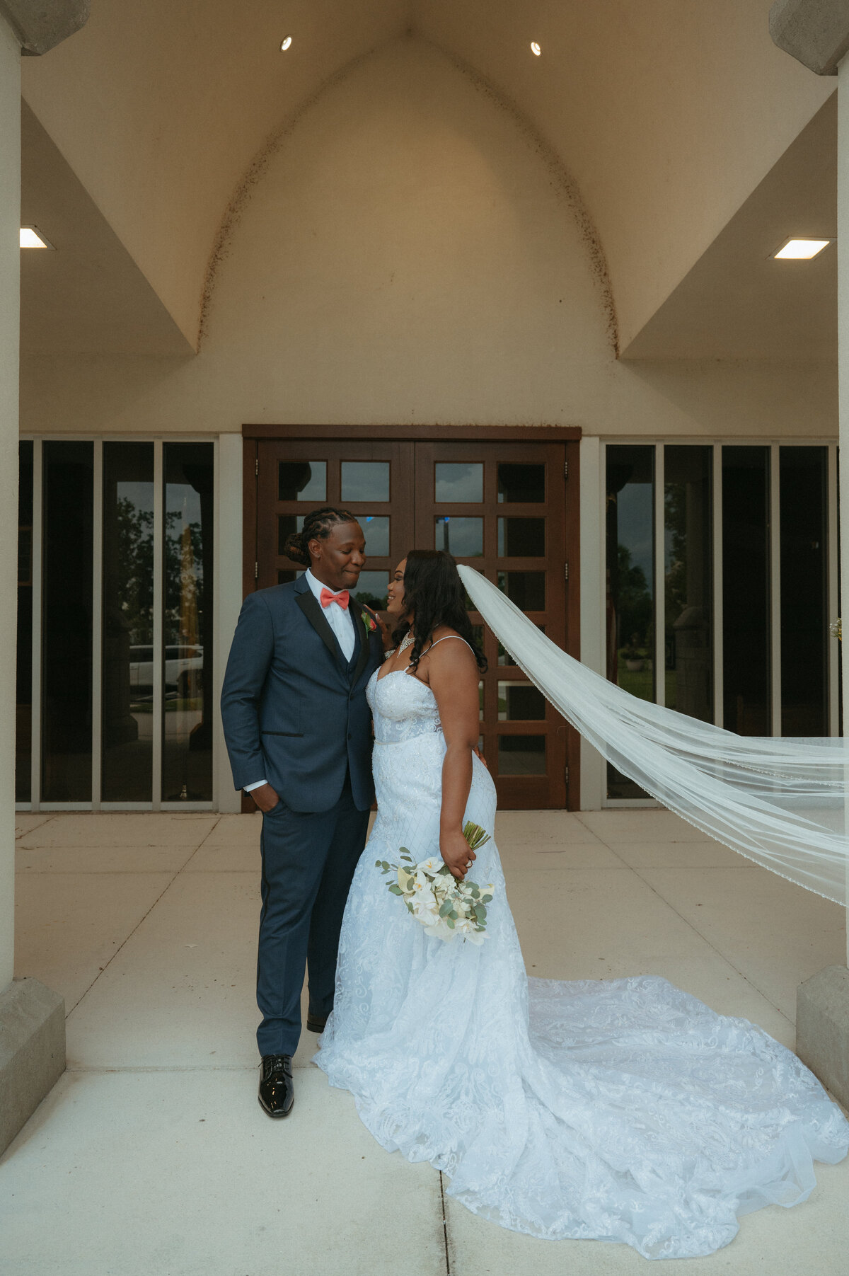 intimate wedding photos
