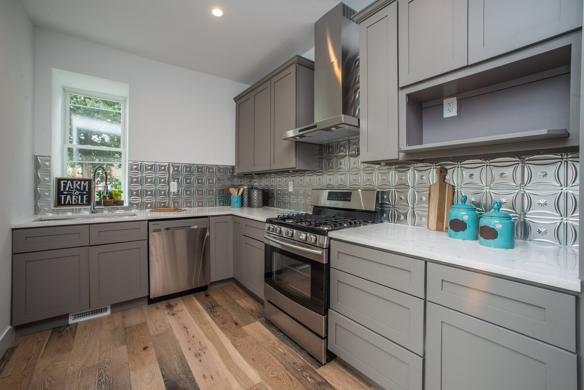 2017-10_1217ReddourSt-126