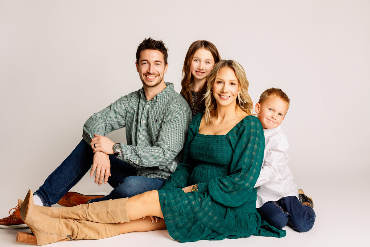 best Cave Springs family photographer, family portraits NW Arkansas, Bentonville baby photographer