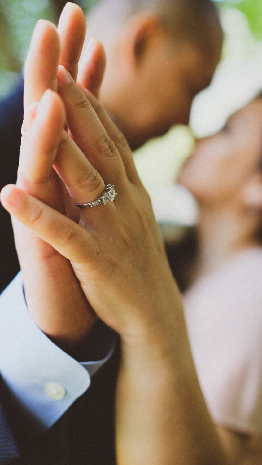 Azalea-Website-Template-Engagement-Photos-04