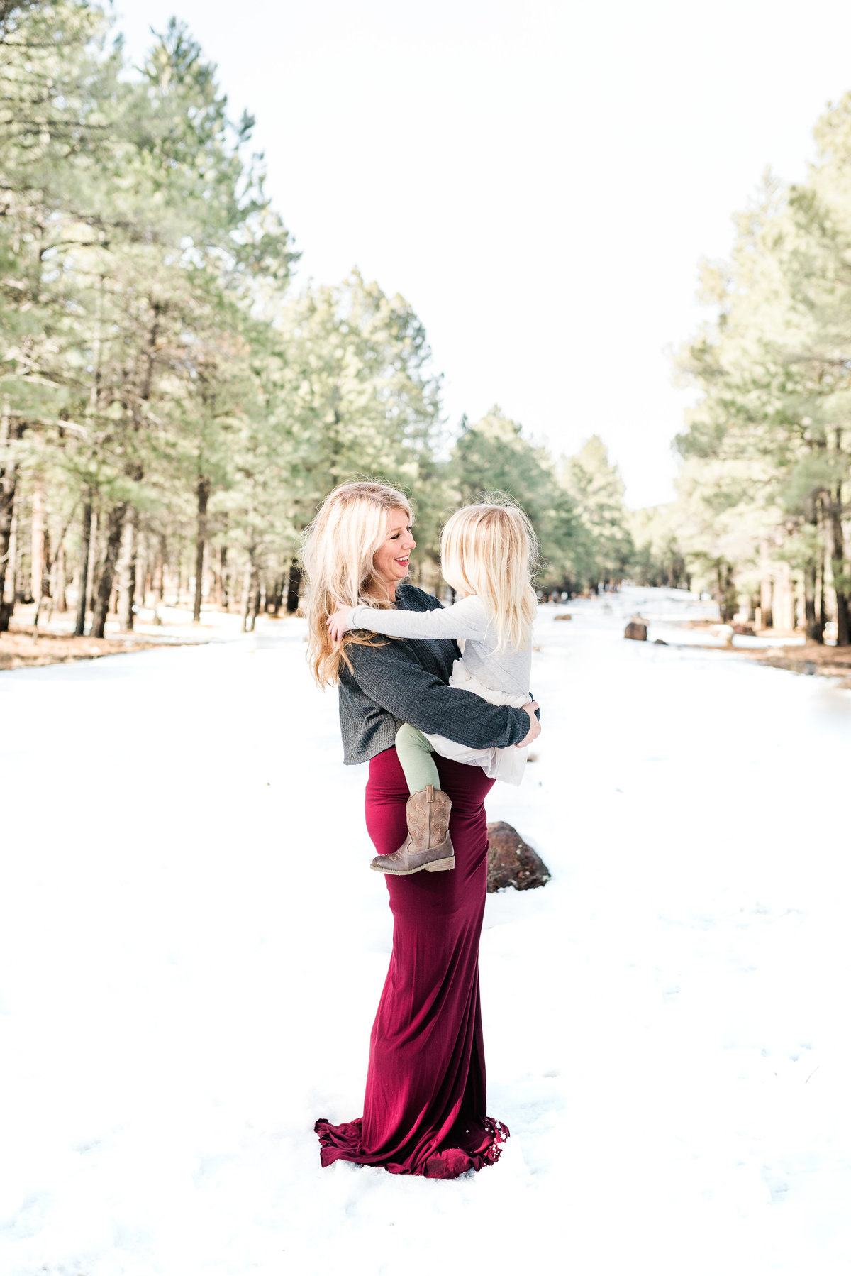 Delaney's-Maternity-Family-Session-Flagstaff-Arizona-Ashley-Flug-Photography07